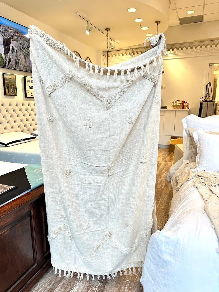 Handcrafted Bohemian Tufted Throw Blanket
