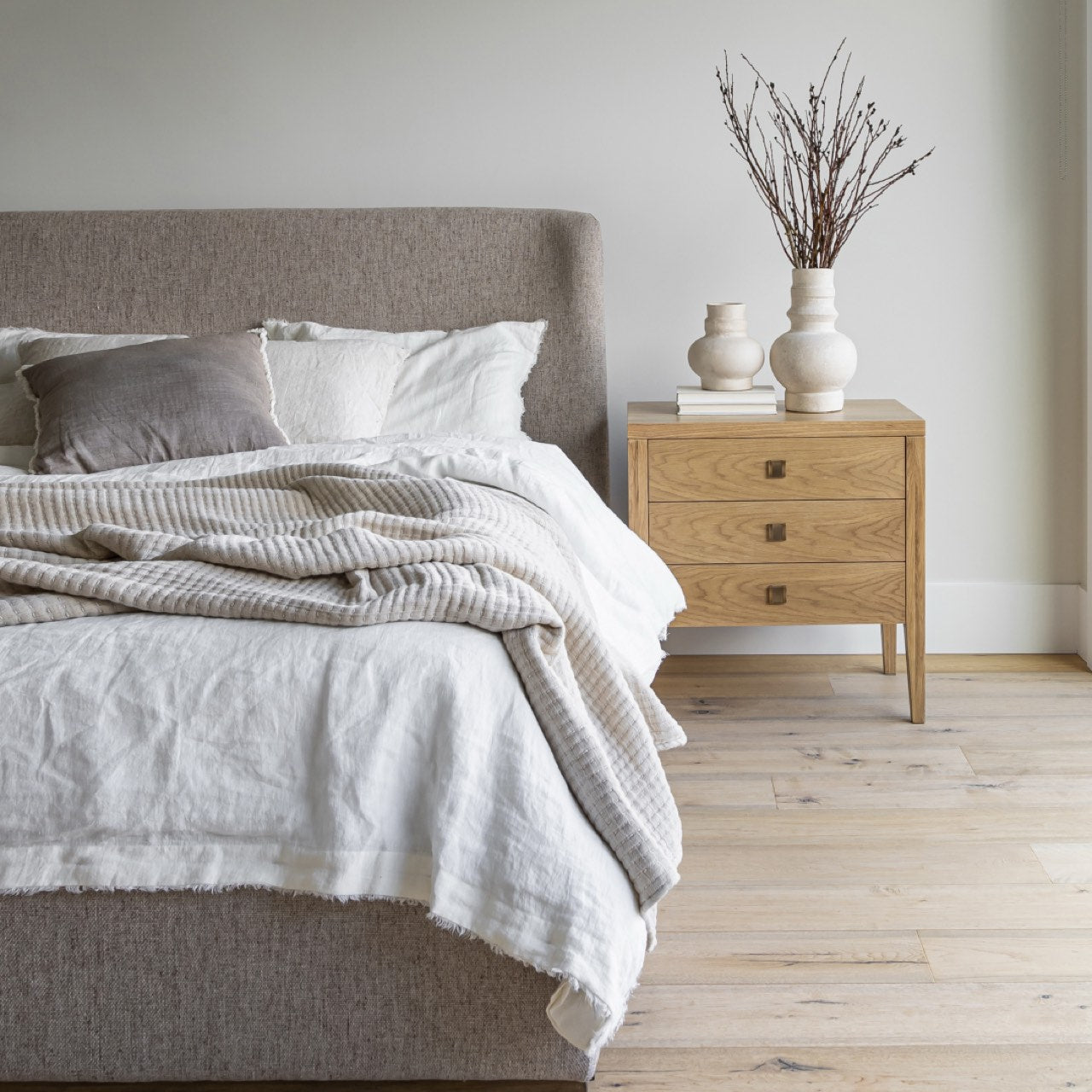 Faye Queen Bed Short - Taupe - King