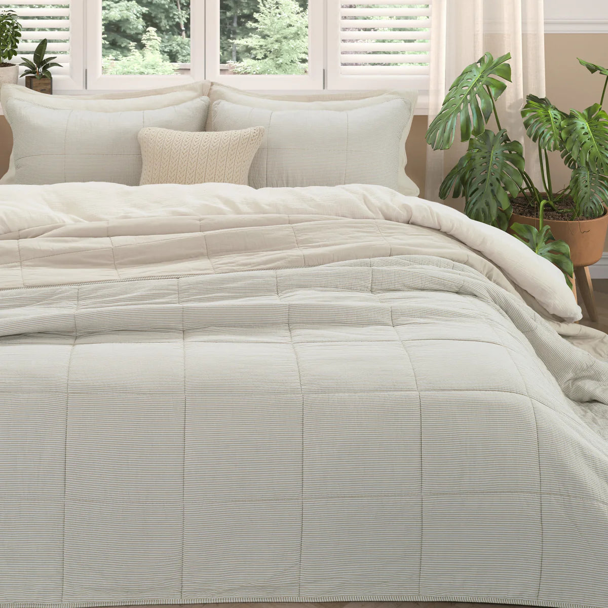 TAGLIATELLE NATURAL STRIPED REVERSIBLE QUILT