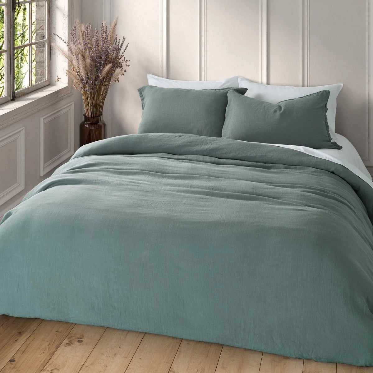 BLUE STEEL Belgian Linen Duvet Cover | 100% Belgian Flax Linen | Nest Essentials Canada