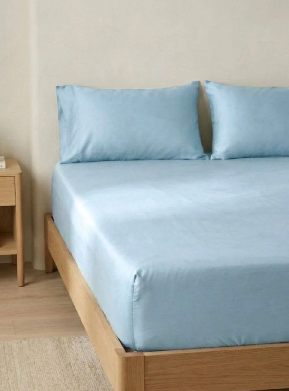 Sky Bamboo Fitted Sheet – Ultra Soft 400 Thread Count