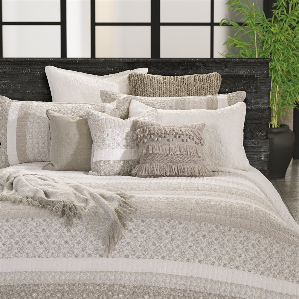 LOLA COTTON PILLOW SHAMS