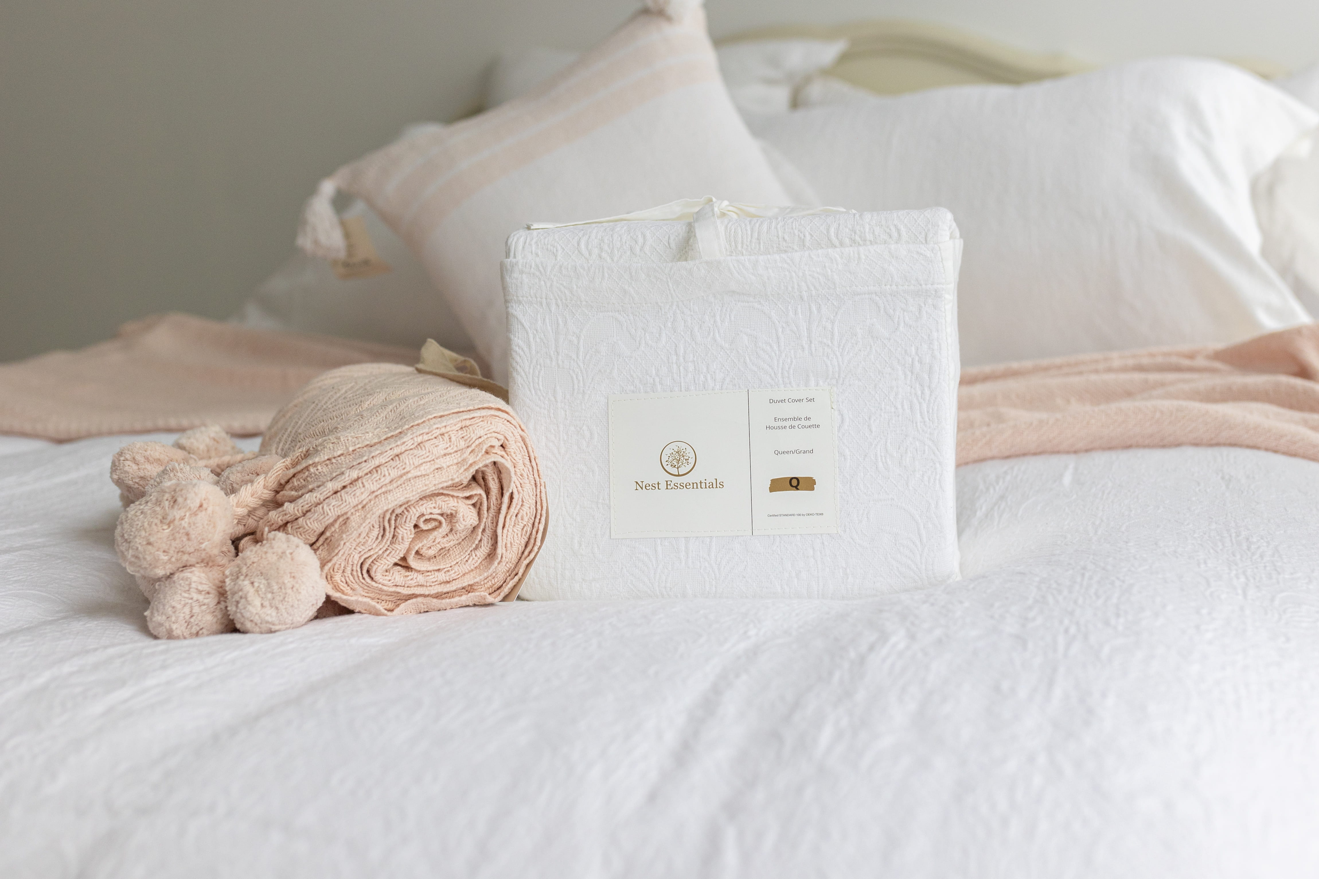 Floral Matalease Jacquard Duvet Cover Set - White Color - 100% Cotton