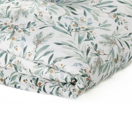CLOCHETTE WHITE AND SAGE THROW