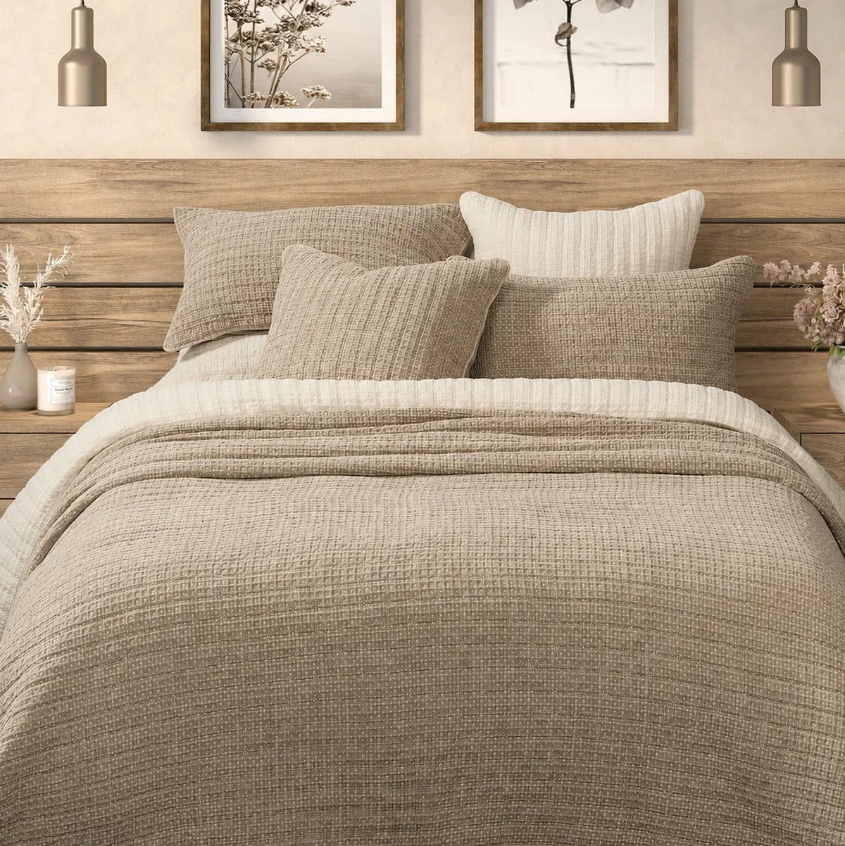 SPIRIT TAUPE WAFFLE COTTON QUILT